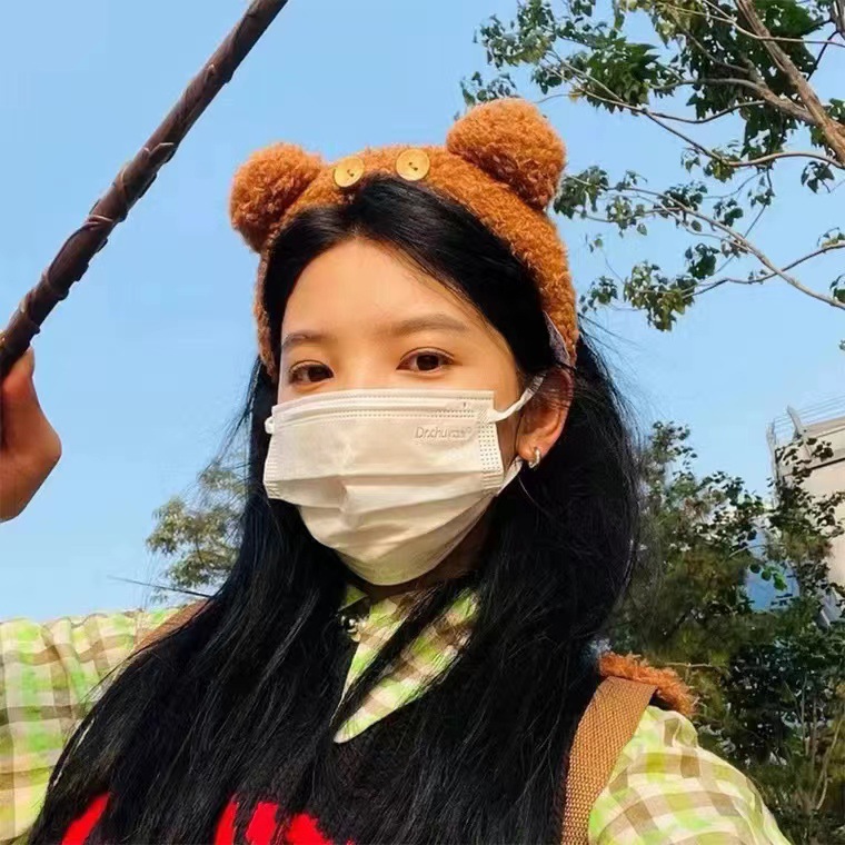 54a1b880bdc9e77e5cfeabe484293e