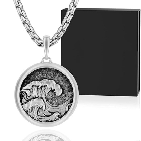 Vintage Pendant Necklace With Distressed Wave Pattern For Women_voghion.com