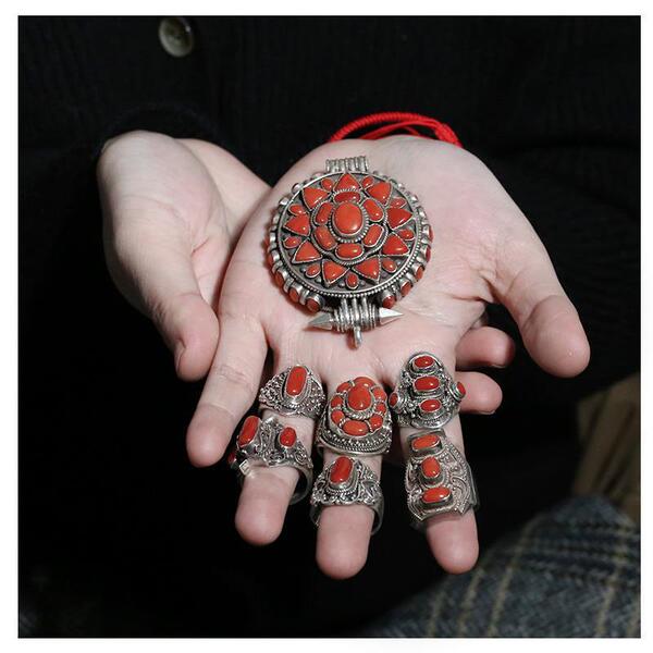 Accessory handmade