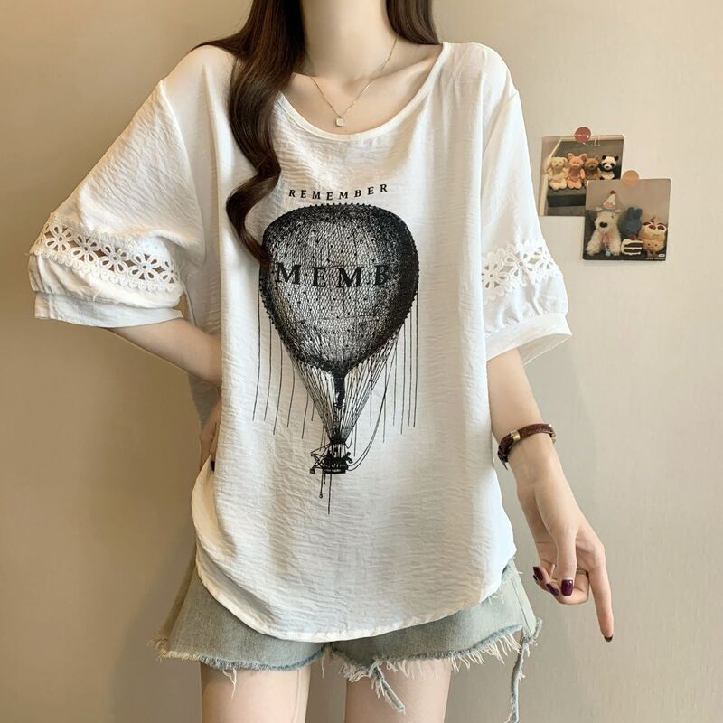 Plus-Size Lace Trim Printed Short-Sleeve T-Shirt for Women, Summer 2026 New Style, Loose Fit, Slimming, Covers the Body, Top for Curvy Women Plus-Size Lace Trim Printed Short-Sleeve T-Shirt for Women, Summer 2026 New Style, Loose Fit, Slimming, Covers the Body, Top for Curvy Women