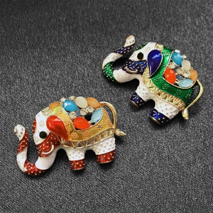 New Rhinestone Enamel Painted Animal Brooch Exotic Style Simulated Elephant Pin Cat Eye Versatile Anti-Exposure Buckle