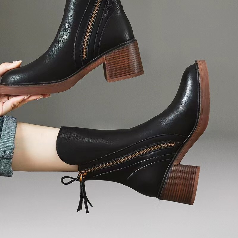 Retro Style Mid-Calf Side Zipper Boots 2026 Spring New European Style Thick Heel Fashion Trendy Women's Boots Retro Style Mid-Calf Side Zipper Boots 2026 Spring New European Style Thick Heel Fashion Trendy Women's Boots