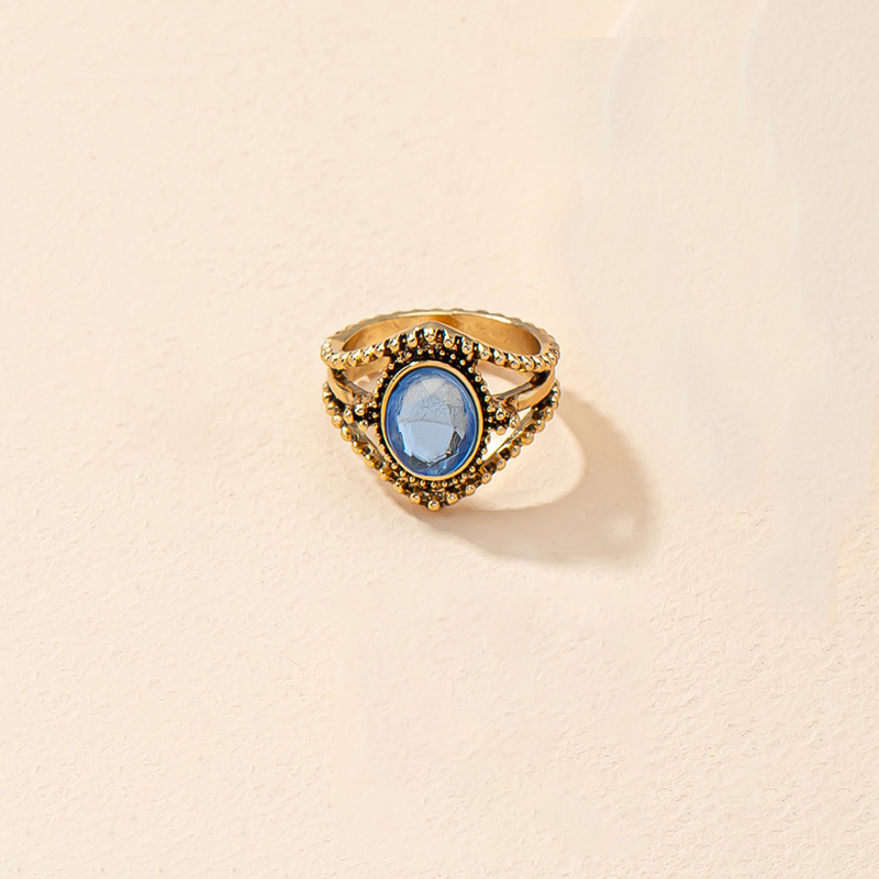 Palace style retro gemstone ring female European and American style ring set