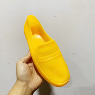 Short tube rubber shoes men's water shoes thickened non-slip tendon plastic rain boots labor protection boots construction site kitchen rain shoes wholesale