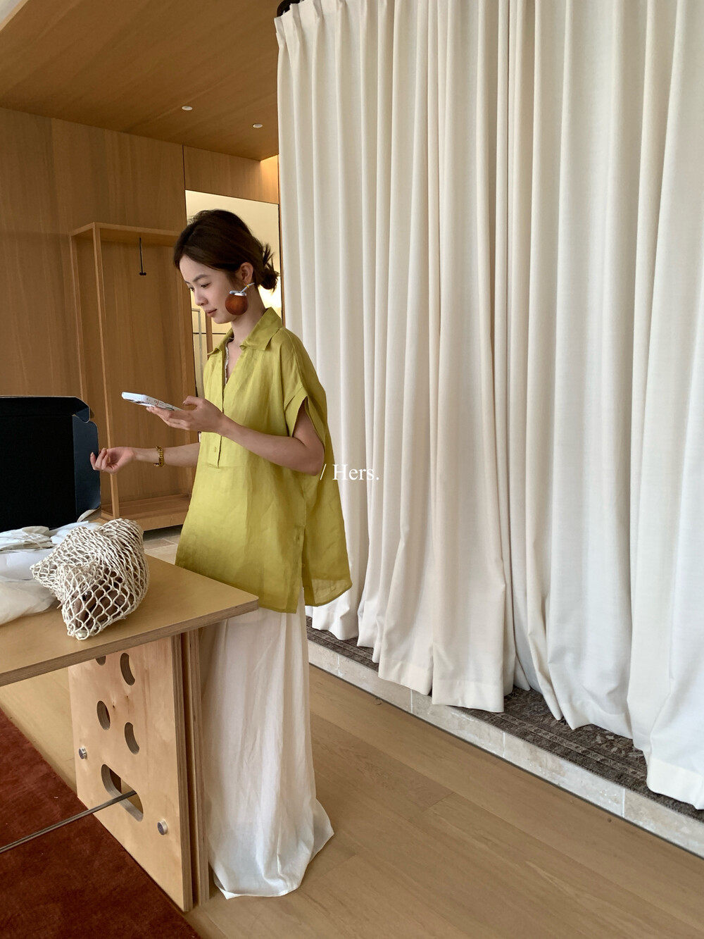 Áo sơ mi nữ linen tay ngắn cổ V phong cách Pháp — nghệ, màu hồng, màu trắng, màu mơ chi tiết 34