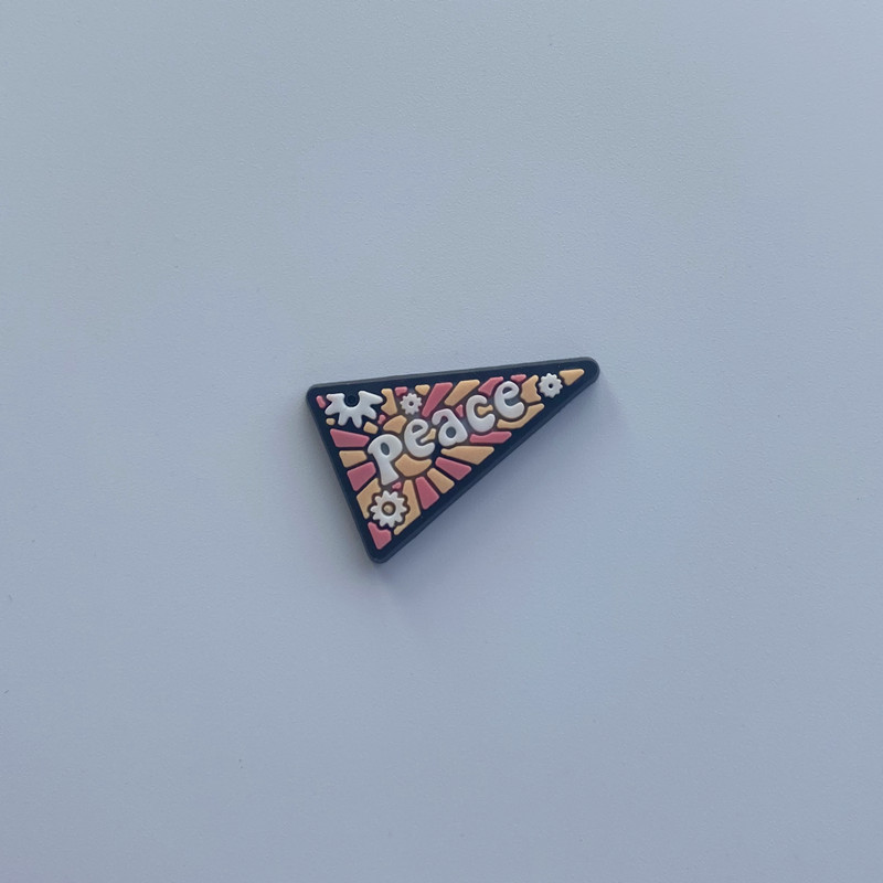 Amazon transfronteriza zapatos flor paz amor PVC de dibujos animados de goma suave agujero zapatos accesorios zapatos decoraciones accesorios en stock