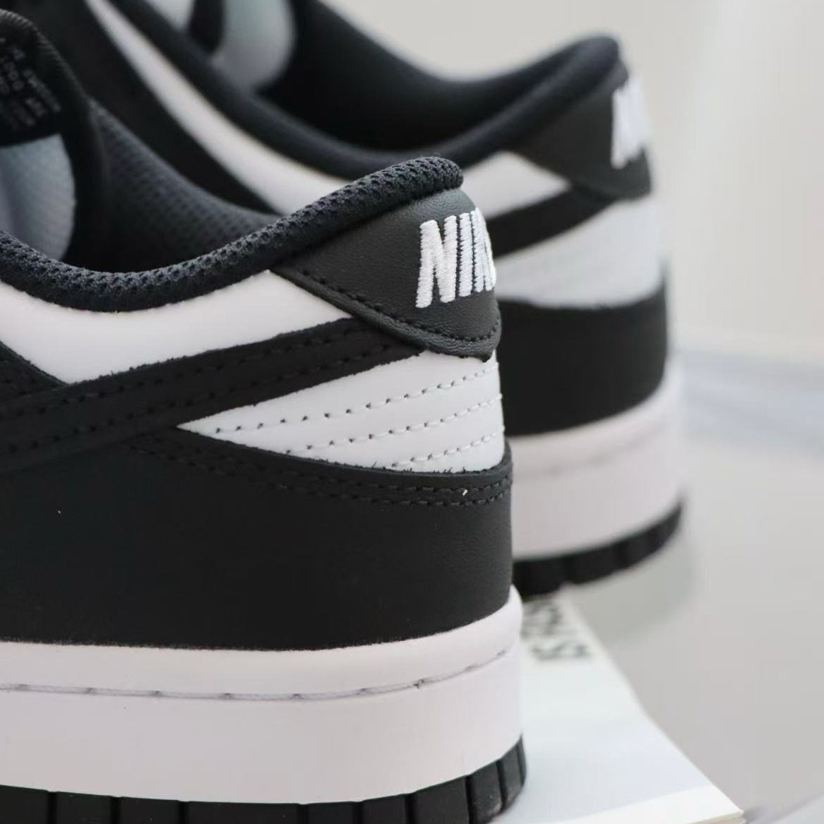 Pure original DUNK zapatos de skate de altura baja, parte superior de cuero suave multifuncional, amortiguación ligera, zapatos de baloncesto retro de moda