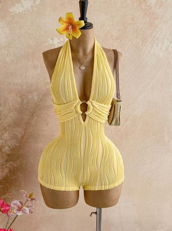 American Retro Wavy Striped Halter Neck Jumpsuit Shorts For Women Deep V Hollow Out Slim Fit Knit Jumpsuit_ecoleips.com