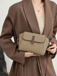 Shoulder bag, universal one-shoulder bag