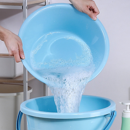 Thickened bucket large capacity portable water storage bath bucket student bucket household plastic bucket household large dormitory bucket