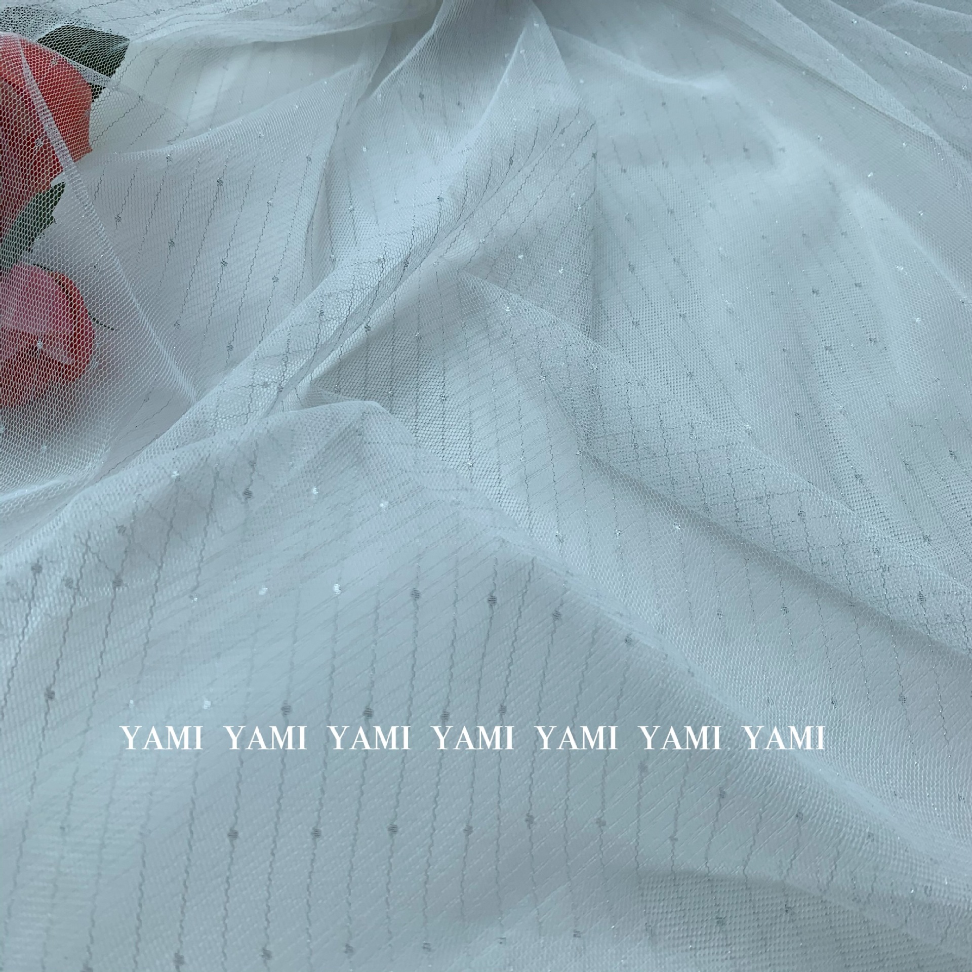 厂家直供提花网纱涤纶银丝竖条点点婚纱礼服童装洛丽塔网纱面料现