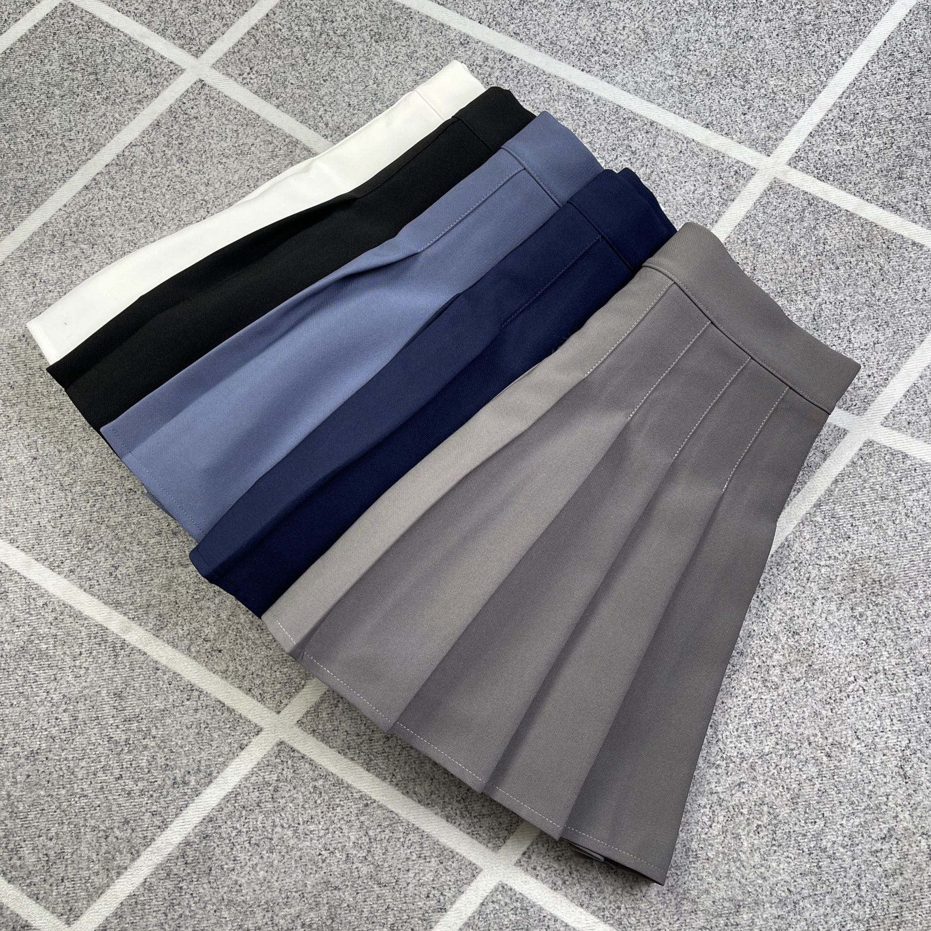 Pleated half-length skirt summer women's large size JK plaid pleated skirt student Korean high waist slim A word short skirt