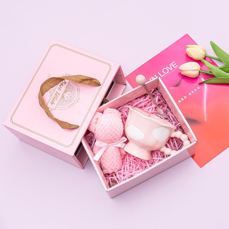 Graduation Season Cup Set for Students, High Aesthetic Value Tea Cups, Irregular Shaped Mugs, High-Temperature Resistant Ceramic Tableware