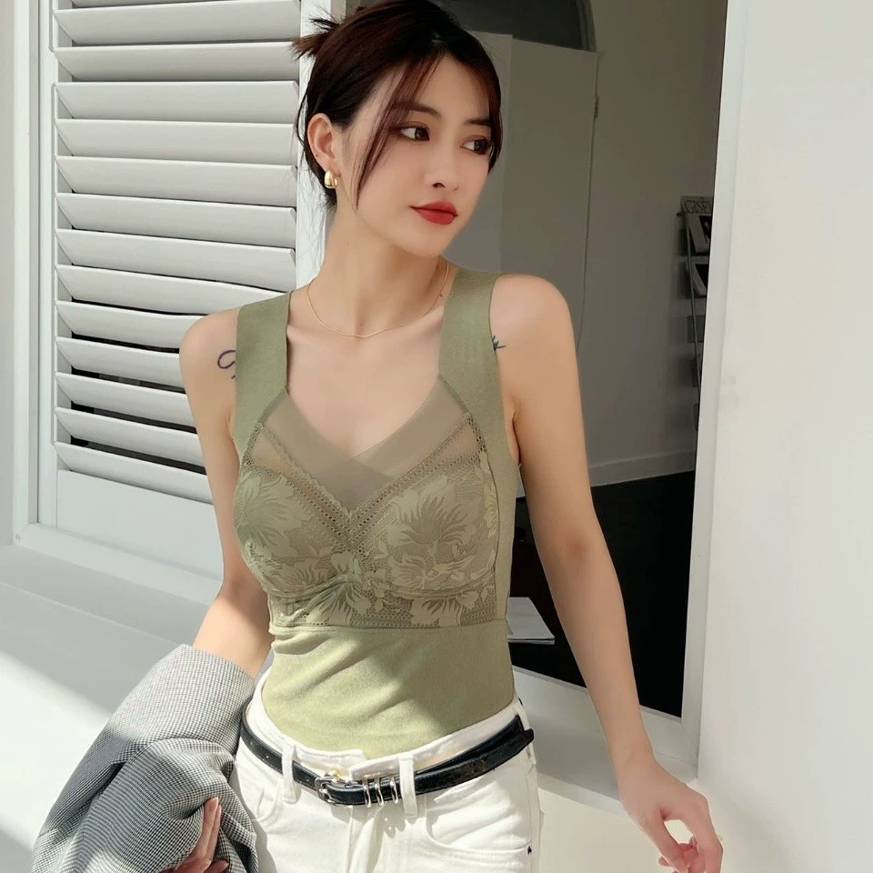 Теплый жилет женский универсальный подстаканник без бюстгальтера