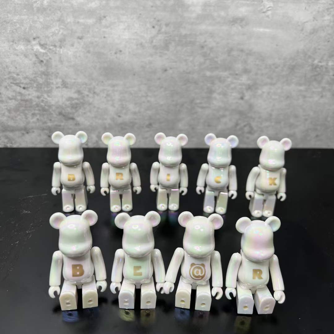 Bearbrick100% строительные блоки Медведь 7 см насилие медведь 24 церемония Слепая коробка 12 государственные фонды молодой строительные блоки Медведь