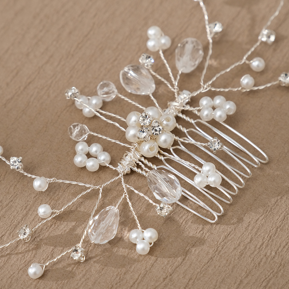 Flower Pattern Women's Gender Women's Retro Flower Copper Inlay Rhinestones Insert Comb