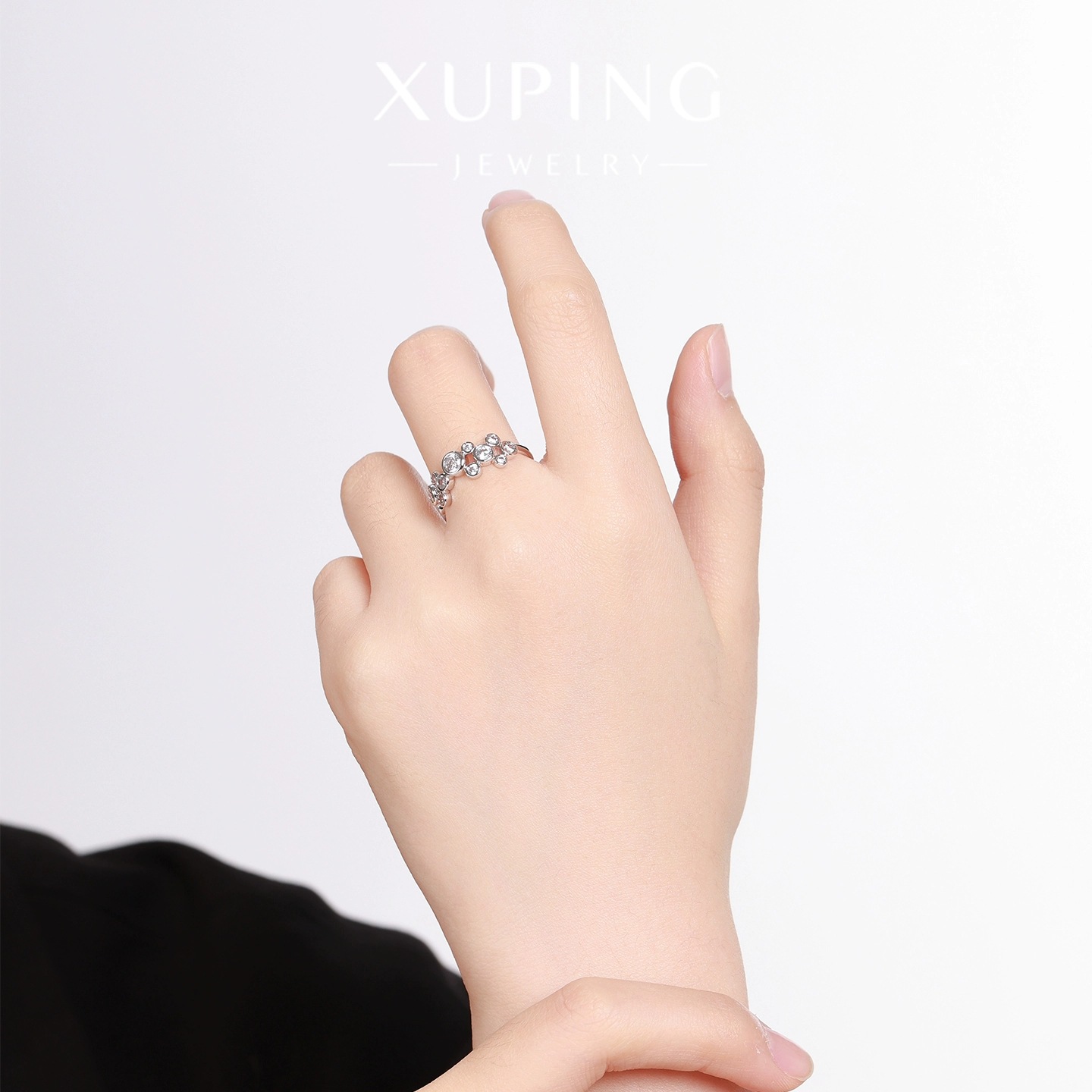 Xuping estilo simple geometría redonda artificial anillo de burbuja de joya fácil de usar para viajar diariamente anillo de dedo de viento para mujeres