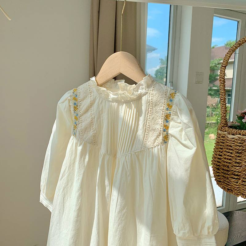Vestido de niña bordado con cuello de pie plisado francés dulce Corea del Sur ropa infantil 2024 vestido de princesa de encaje de otoño para niños