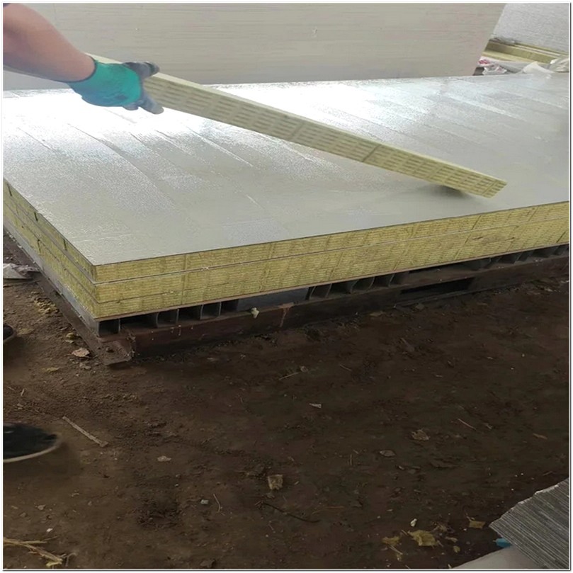 耐水耐化学腐蚀保温一体化板厂家 保温一体板每平米多少钱