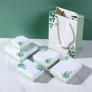 Spot Fresh Style Jewelry Box Green Eucaly Flower Jewelry Packaging Box Simple Style Small Ring Paper Box