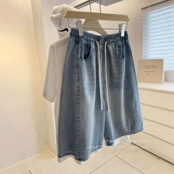 Vintage Washed Denim Shorts for Women, New Summer Style, Elastic Waist, Distressed Straight Loose Fit, Washed Workwear Five-Point Shorts for Women
