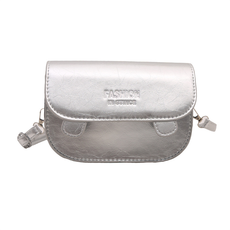 Bolsa de sillín versión coreana de la bolsa de cercanías portátil de diseño de nicho para mujer 2025 primavera nueva moda bolso de mensajero de un solo hombro