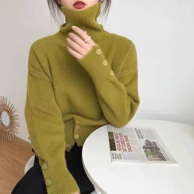 【 Famiglia Cashmere 】 Maglione corto alto in lana, strato interno lavorato a maglia con collo in pelo spesso e largo da donna_voghion.com