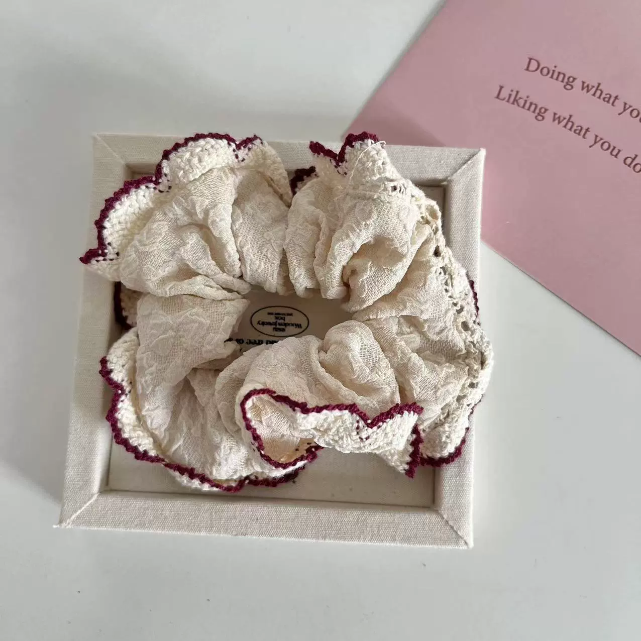 Стричьё для хвоста Hair Scrunchie, палитра молочно-авторская, французский стиль, мягкая резинка 5 см