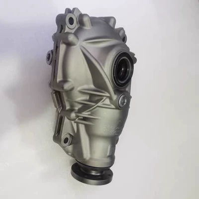 Differential assembly front differential assembly suitable