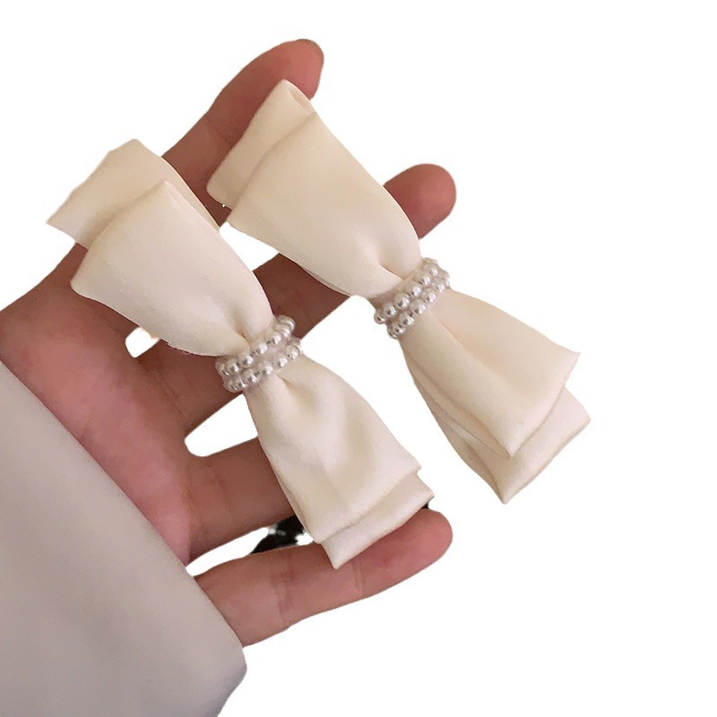 Koreanische Satin Textur Retro Französisch Perle Bogen Haarnadel 2024 Frühen Herbst Vielseitig Entenschnabel Clip Neue Haar Zubehör_voghion.com