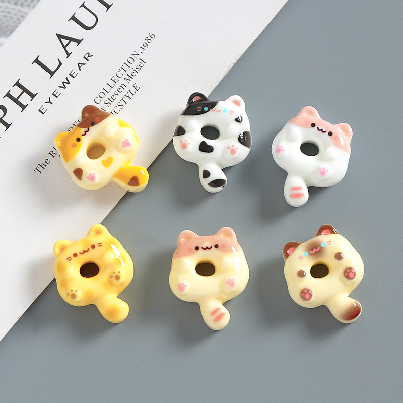 漫画かわいい子猫ドーナツクリーム接着剤 diy 携帯電話ケースヘアピン冷蔵庫マグネット手作り樹脂ジュエリーアクセサリー|undefined