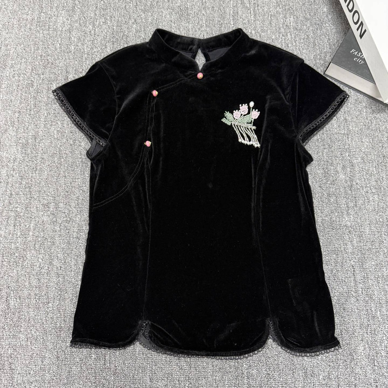 Summer Stand-Collar New Chinese-Style Diagonal Collar Handmade Embroidery Patchwork Lace Velvet Top with Heavy Beading Short-Sleeve Blouse for Women Summer Stand-Collar New Chinese-Style Diagonal Collar Handmade Embroidery Patchwork Lace Velvet Top with Heavy Beading Short-Sleeve Blouse for Women