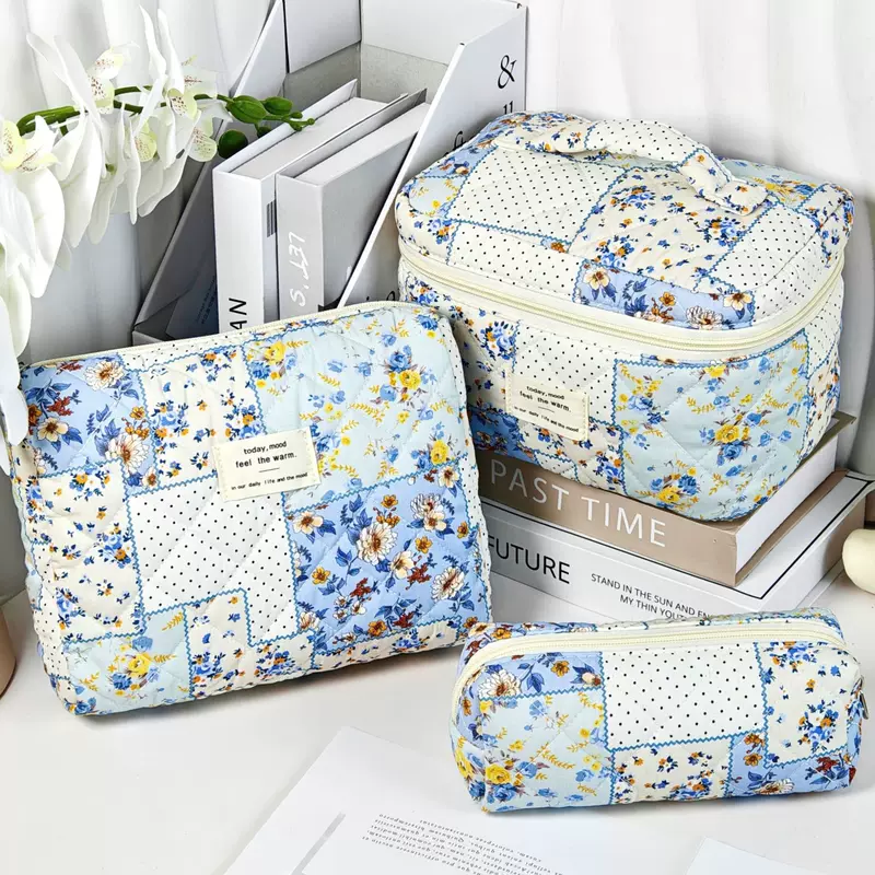 Handheld capacious cosmetic bag, organizer bag, storage system
