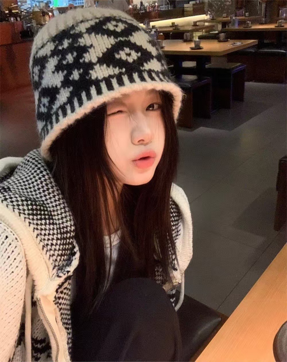 Vintage schwarze Fischermütze mit Karomuster für Damen, Herbst/Winter, gesichtsschlankmachend, vielseitig, für großen Kopfumfang, Strickmütze_voghion.com