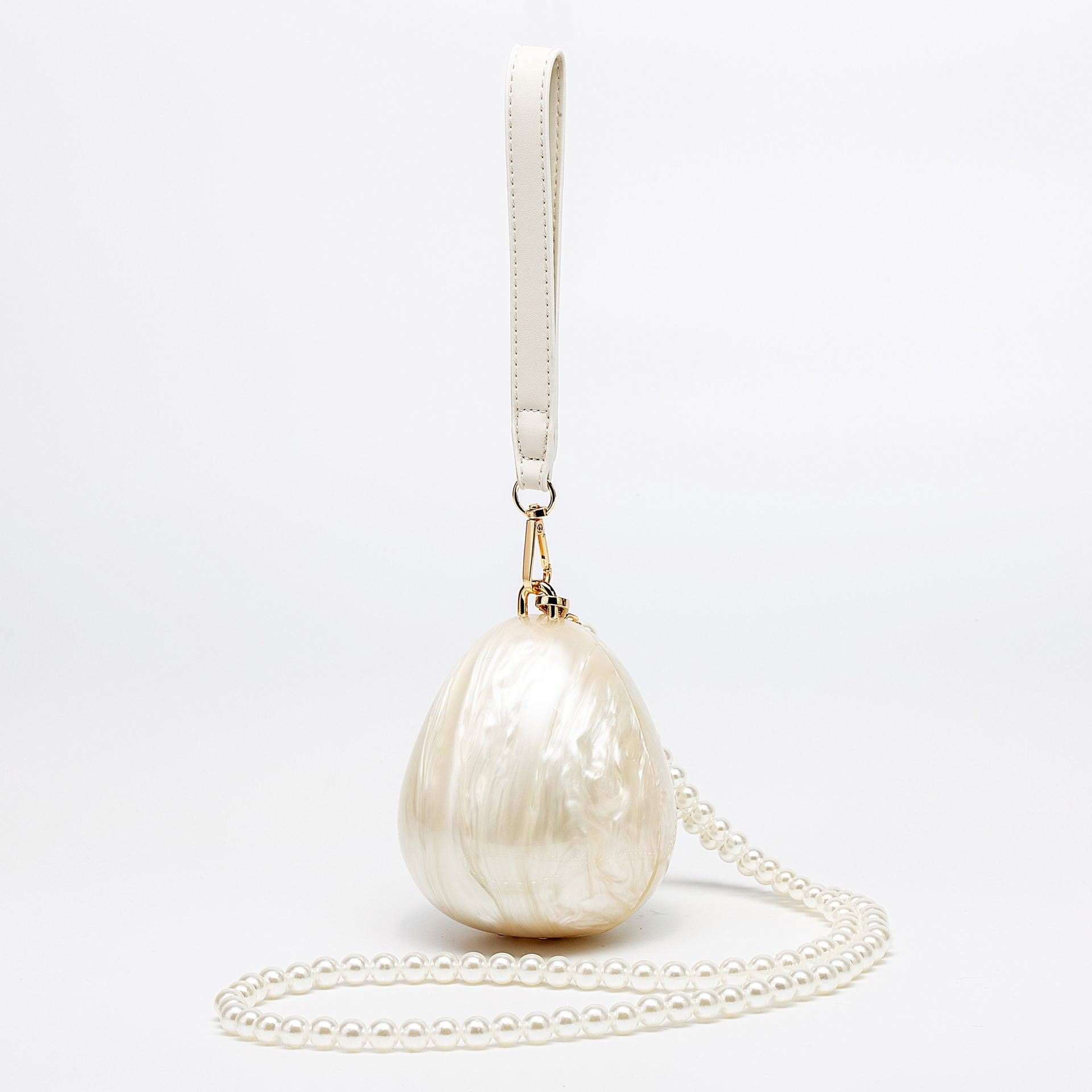 540g Weight Cotton Lining Material Magnetic Buckle Closure Type Single Shoulder Strap, Top Handle Strap Type Evening Bag Bags Type Club, Party Occasion Acrylic Material Heart Shape, Bow Knot Pattern All Seasons Season Women's Gender Elegant Style Square, Oval Shape Arylic Heart Shape Bow Knot Square Oval Evening Bags 1