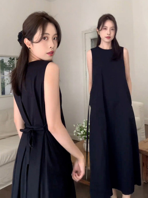 赫本风黑色无袖背心连衣裙子女夏季2025新款茶歇法式气质宽松长裙|undefined