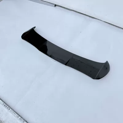 Fixed wind wing Batman Style Rear Wing Exterior