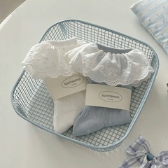 遠潤家の靴下の女性の春の夏の韓系の大きいレースの中で筒の靴下の薄いタイプの白い透かし彫りの綿の靴下は靴下を積みます