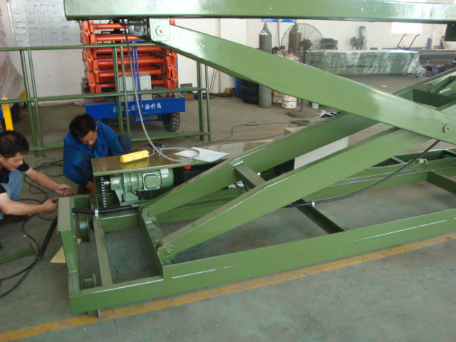 Factory Direct Sales Hydraulic Fixed Lift Platform for Loading and Unloading Goods between Floors in Workshops, Scissor-Type Cargo Lifting Equipment