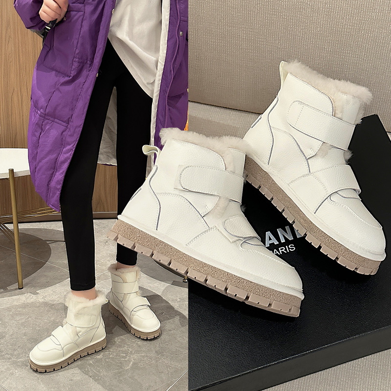 Snow boots women's winter new style with velvet and thick student warm short boots trend thick soles increase cotton shoes_voghion.com