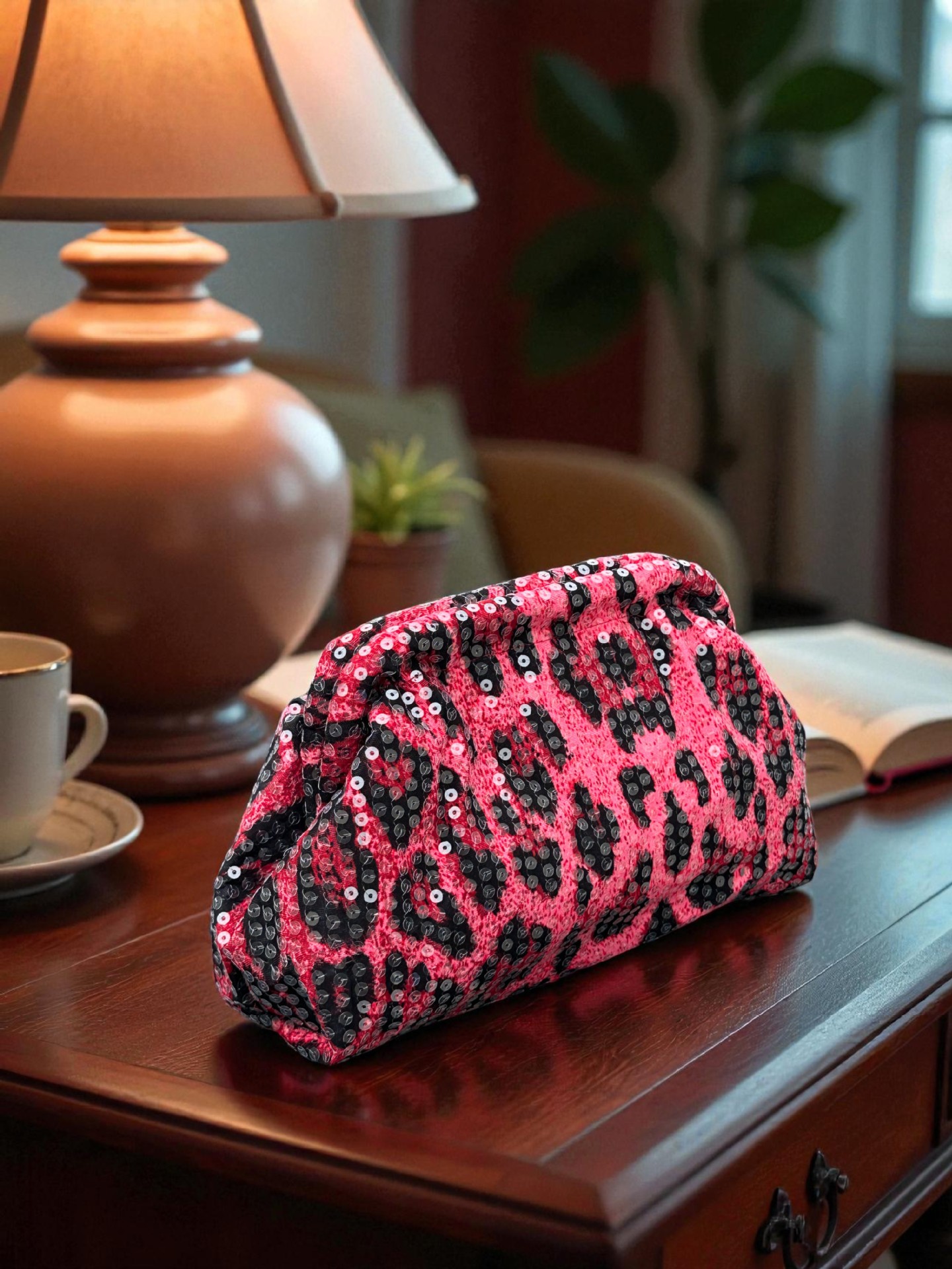 Fuchsia Sequined Leopard Print Clutch Bag For Women Evening Accessory_voghion.com