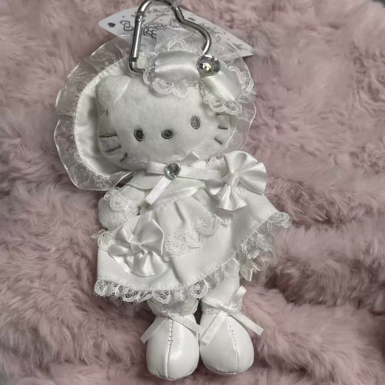Плюшевый брелок-подвеска Hello Kitty, милый кукольный брелок для сумки, 11 см, легкий и прочный