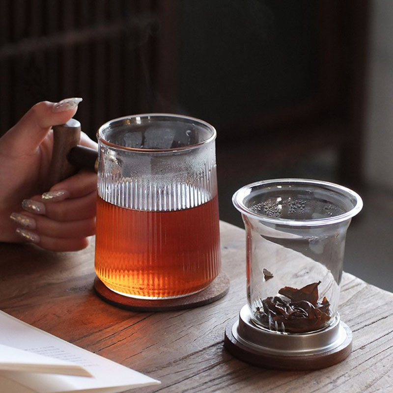 Mango de madera taza de té de tres piezas Oficina vidrio transparente martilla engrosada taza de té negro resistente al calor juego de té verde doméstico