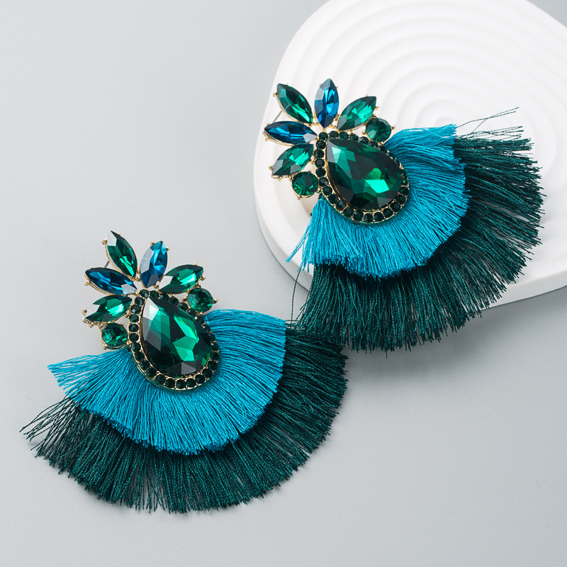 Fashion Bohemian Alloy Inlaid Color Rhinestone Double-layer Tassel Earrings display picture 4