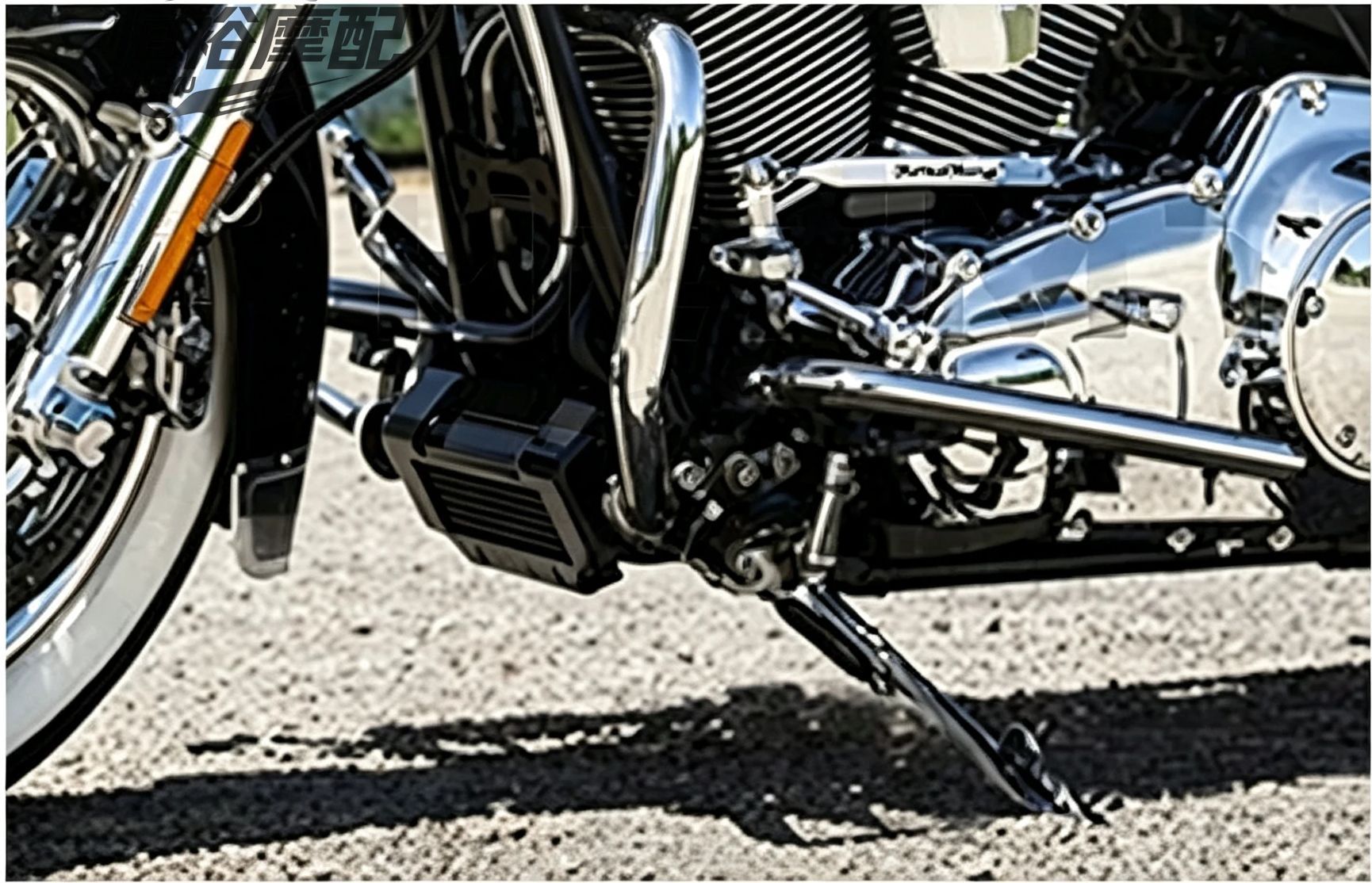 Applicable to Harley Touring Road King Road Glide cooling water tank assembly radiator 09-23