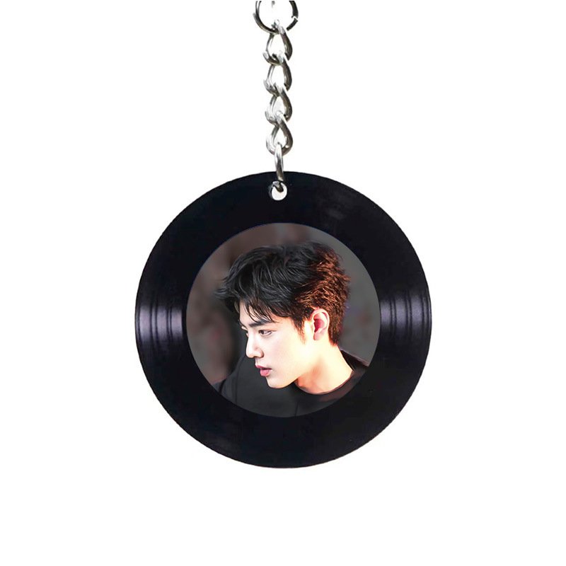 热门钥匙扣CD黑胶唱片照片亚克力支持NFC书包挂件黑胶唱片