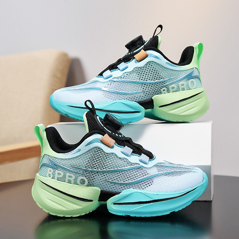 Zapatos para niños, niños, nuevos zapatos de red deportiva para niños de verano 2025, botones giratorios, suela suave, zapatos para correr para estudiantes universitarios