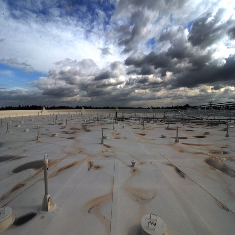 环氧中涂砂浆层，产品优势：产品性能稳定。