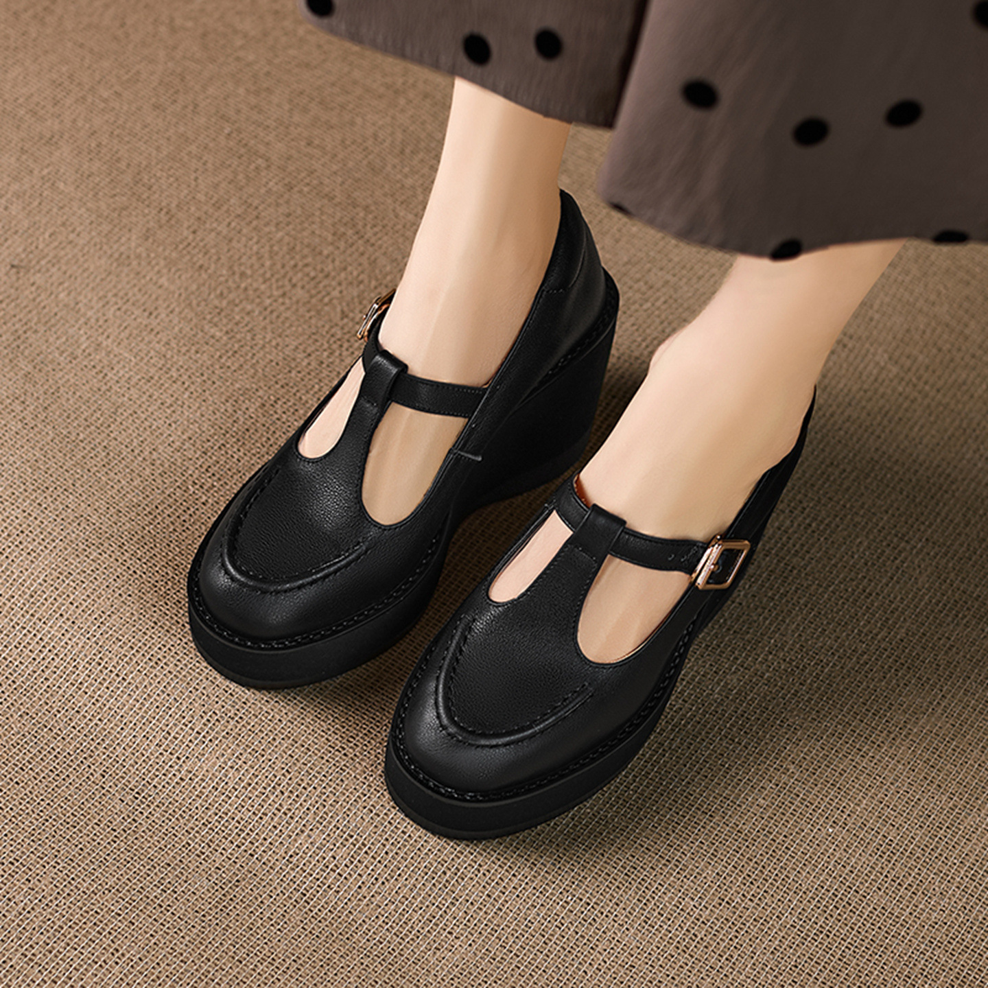 Giày Mary Jane nữ đế xuồng gót cao 9.5 cm khóa chữ T phong cách retro — đen