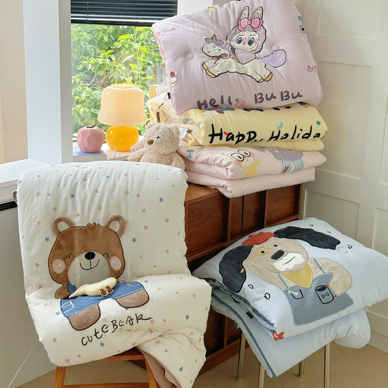 2025秋冬新品可爱卡通A类婴儿级纯棉全棉双层纱贴布绣被子羽丝绒